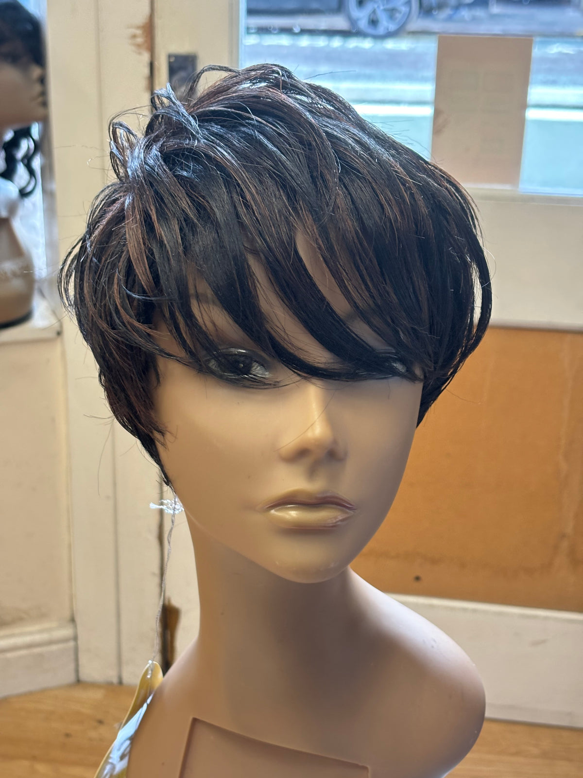 VANESSA THE FIRST NAME IN WIGS TALENT – SP1B/30