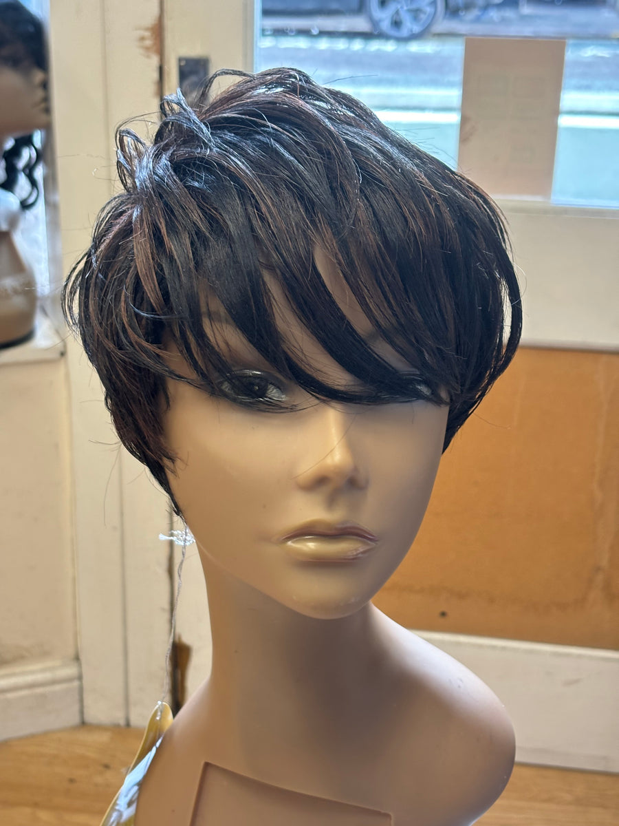 VANESSA THE FIRST NAME IN WIGS TALENT – SP1B/30
