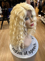 BLONDE CURLY WIGS