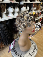 VANESSA PARTY LACE WIG HILLY