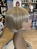 BEAUTIFUL SHORT LACE FRONT-WIG