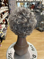 SHORT CURLY WIGS