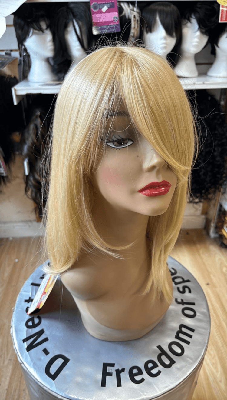 OMBRE BLONDE STRAIGHT WIGS