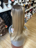 VANESSA STYLE LACE FRONT WIG AYLEEN