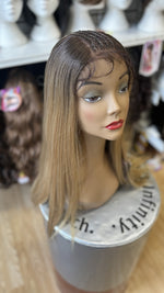 VANESSA STYLE LACE FRONT WIG AYLEEN