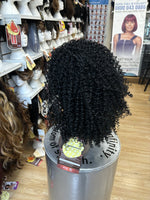 VANESSA THE-FIRST NAME IN WIG TOP'S STELLA