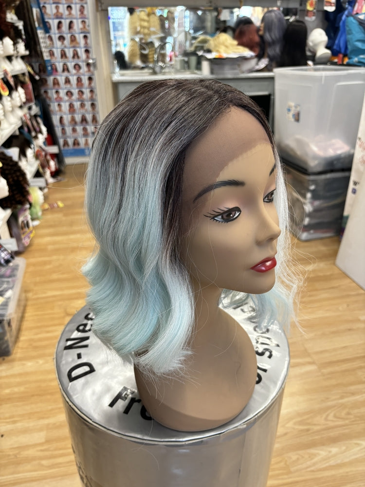 BOB SYNTHETIC OMBRE BLACK TO GREY WIGS