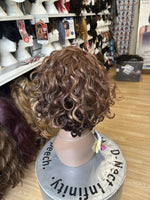 VANESSA FIFTH AVENUE COLLECTION WIG SUPER~YESA