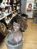 VANESSA FIFTH-AVENUE COLLECTION WIG SUPER C-SIDE HALY