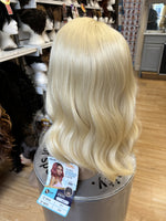 VANESSA THE FIRST NAME IN WIGS TOPS MC SEYD