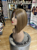 VANESSA THE FIRST NAME IN WIGS TOPS VRC BENTEE