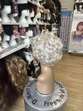 BEAUTIFUL~SHORT LACE FRONT WIGS