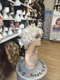 BEAUTIFUL~SHORT LACE FRONT WIGS