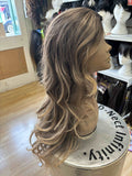 BEAUTIFUL BROWN LACE WIG