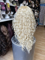 VANESSA THE FIRST NAME IN WIGS TOPS M SPANYA