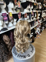 BEAUTIFUL LONG-LACE FRONT WIGS