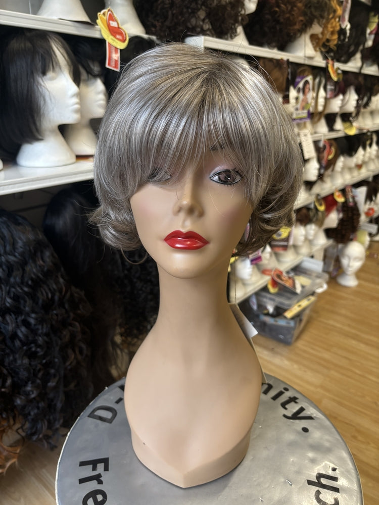 FLEXLITE LACE FRONT WISG REVERIE
