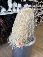 VANESSA THE FIRST NAME IN WIGS TOPS M SPANYA