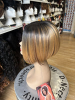 VANESSA BEAUTIFUL LACE WIGS TTOPS RC HIBIS