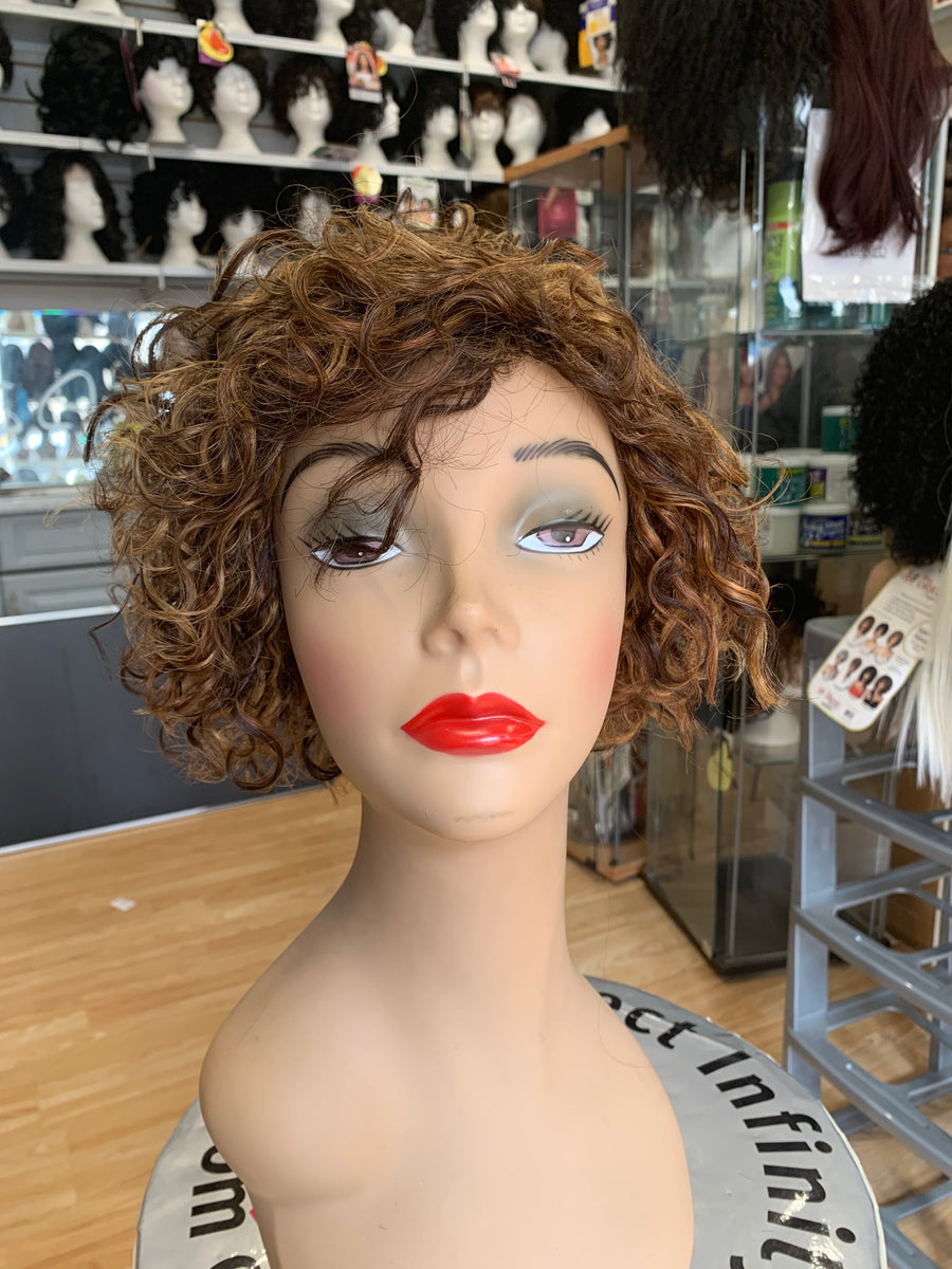 Wig 110